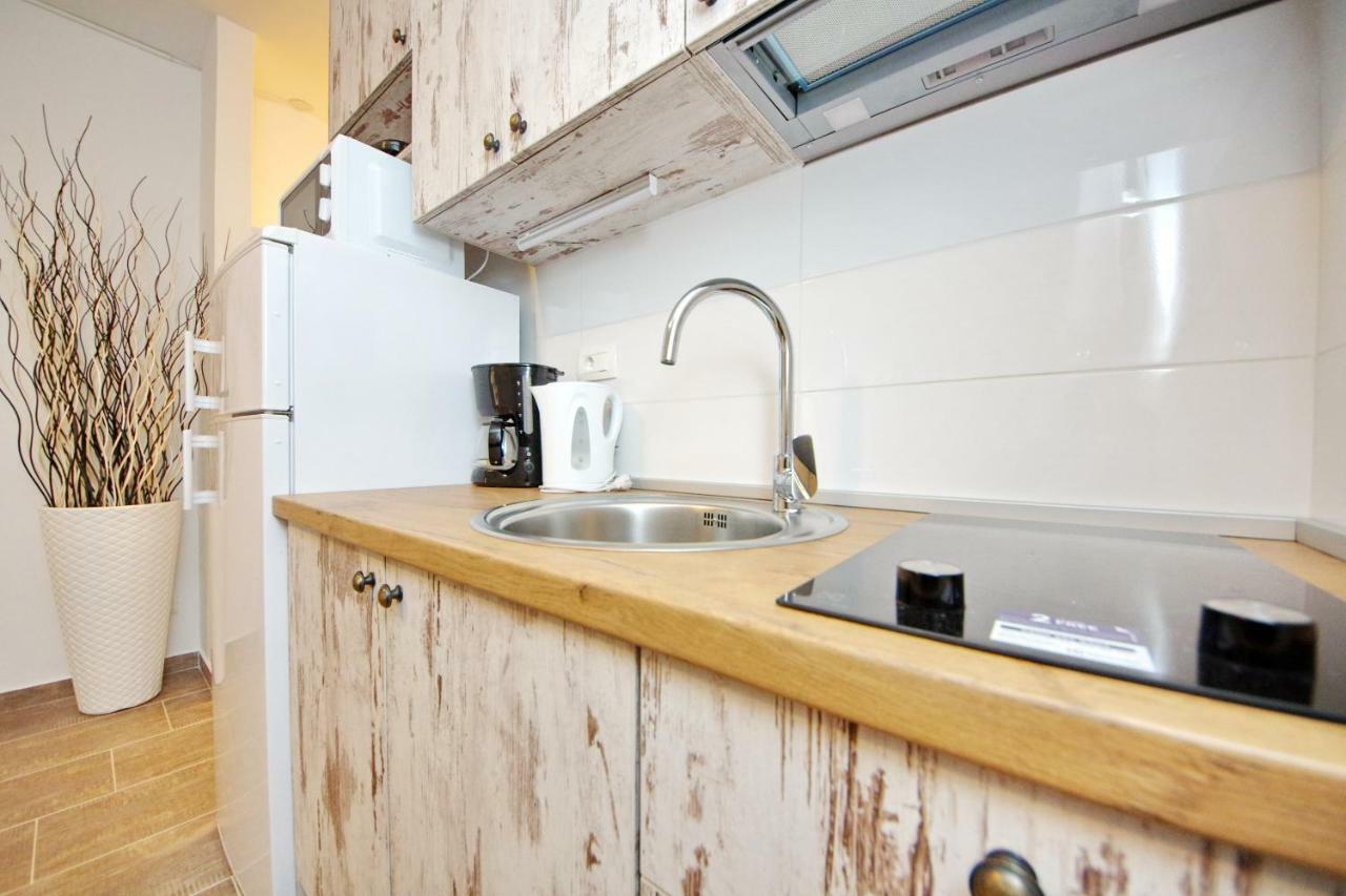 Gabi 3 Apartment Zadar Bagian luar foto